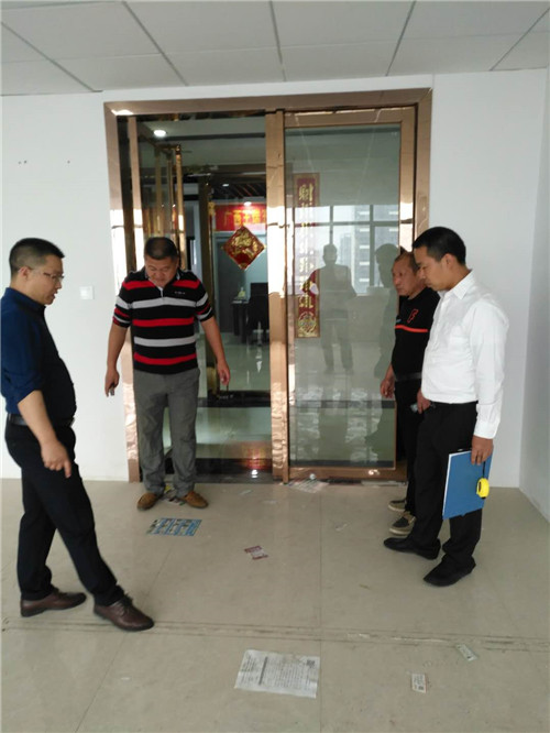 南寧裝修公司現(xiàn)場(chǎng)量房圖 南寧裝修公司現(xiàn)場(chǎng)量房圖