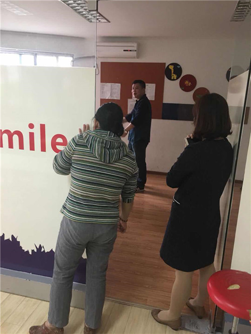 南寧裝修公司現(xiàn)場(chǎng)量房圖 南寧裝修公司現(xiàn)場(chǎng)量房圖