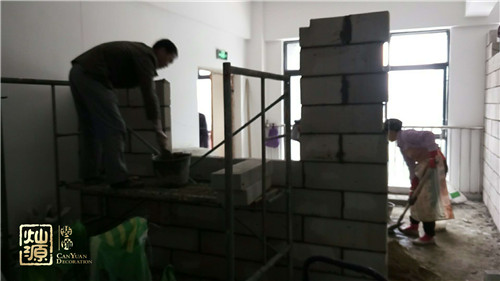 現(xiàn)場(chǎng)施工圖片 現(xiàn)場(chǎng)施工圖片