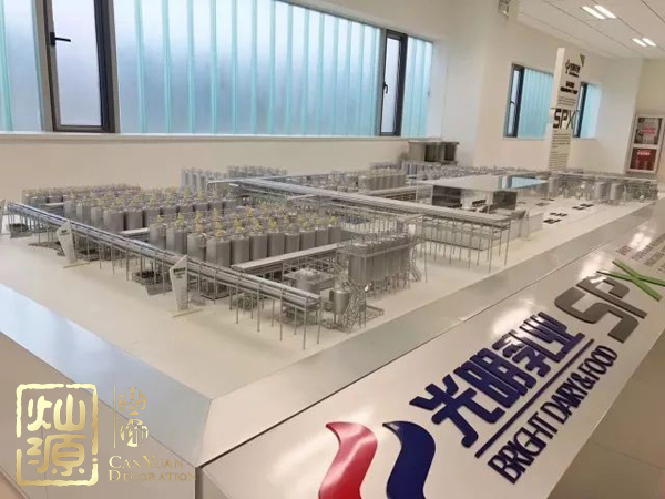 奶粉禁用進(jìn)口奶源 我國(guó)奶業(yè)廠房裝修已極具規(guī)模