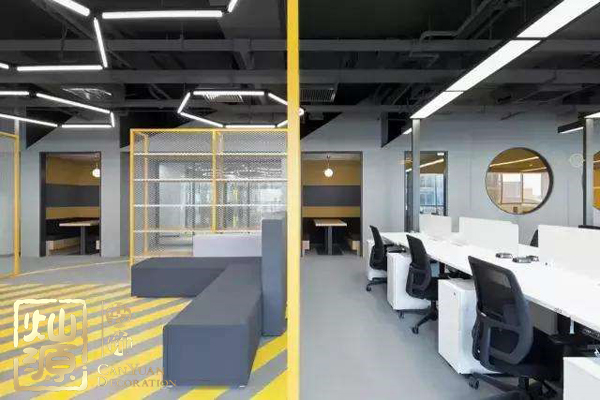 ofo小黃車日均退款3500人 ，走下神壇的小黃車辦公室人去樓空？