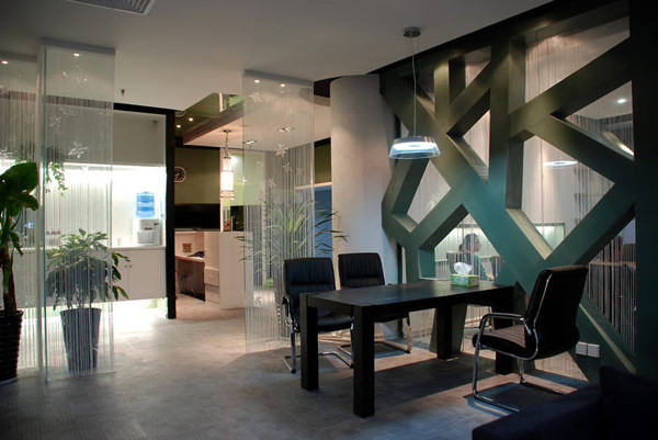 南寧豪華的辦公室裝修應這樣，莫用錢砸出來土氣感