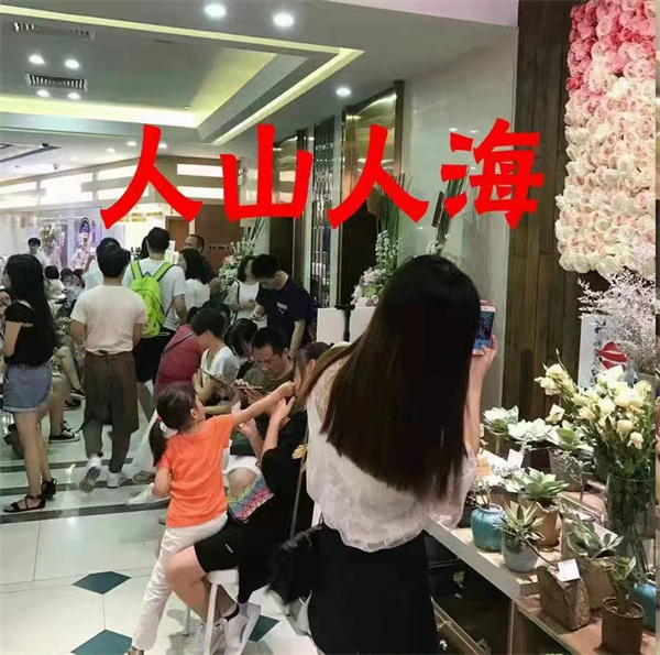 店鋪設(shè)計(jì)裝修實(shí)景圖&mdash;燦源裝飾